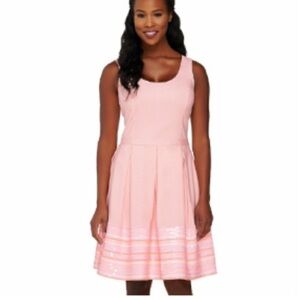 Isaac Mizrahi live limited edition dress size 8 pink with sequins and pockets